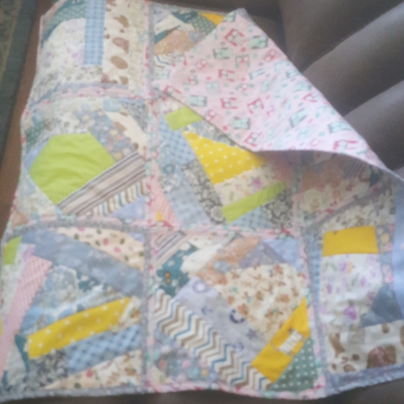 Baby Quilt - Picture 8 of 9